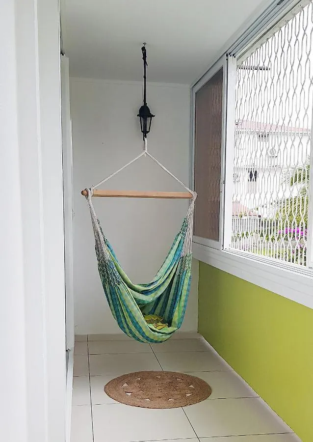 Le Phenix Acajou Appartement - Cosy Proche De L'Aeroport Les Abymes